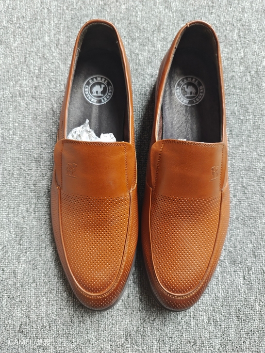 Camel/骆驼正品全新男士休闲皮鞋44码