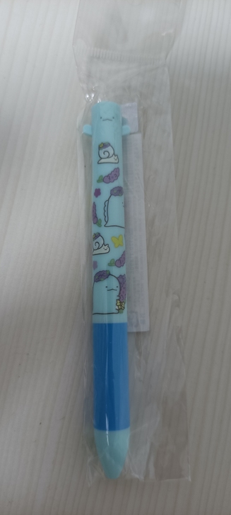 北海道限定，黑红双色圆珠笔，蓝色小恐龙，黄...