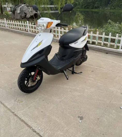 二手摩托车，极品！雅马哈福喜100cc，珍...