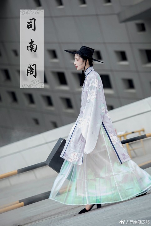 司南阁汉服恋樱