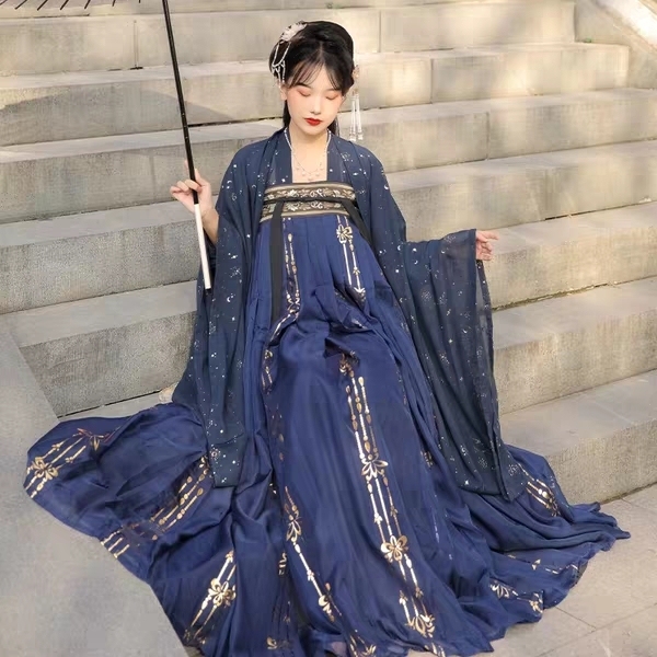 墨子研家的蓝璎珞