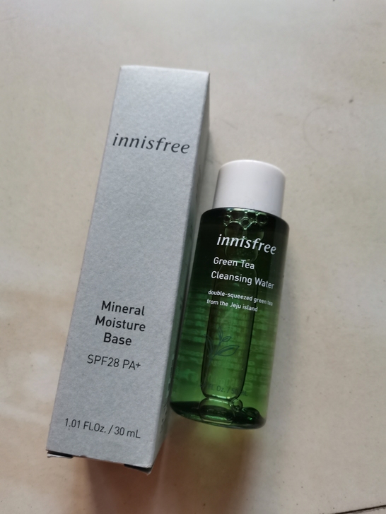 innisfree/悦诗风吟矿物质纯安保湿...