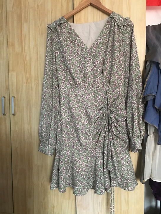 碎花V领雪纺连衣裙知性优雅长裙2021夏季...