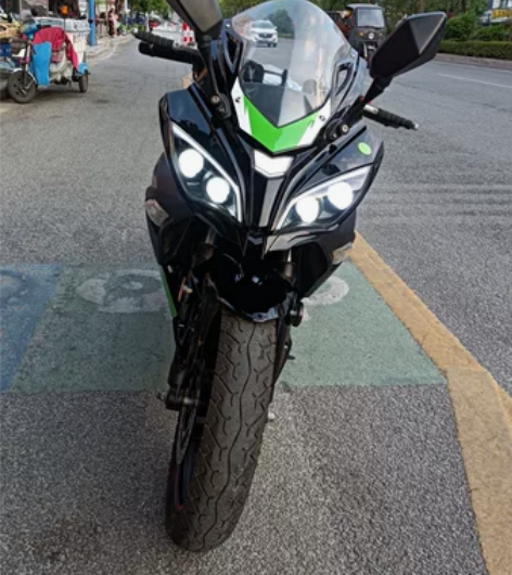 个人一手大力神400cc跑车（双缸水冷电喷...