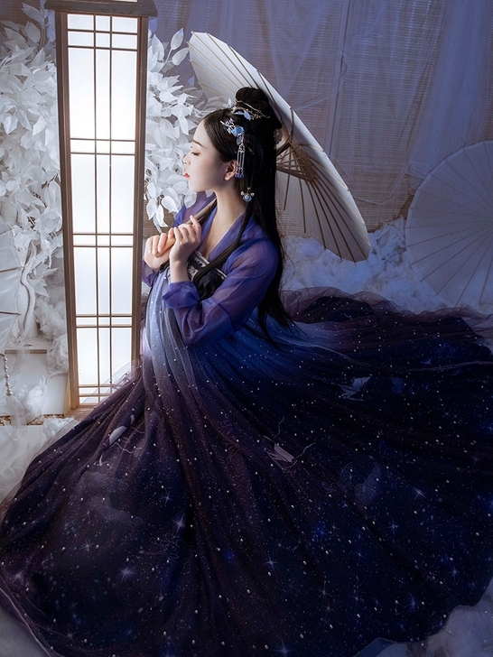 【艺缕原创##amp；mdash；星空鹿】...