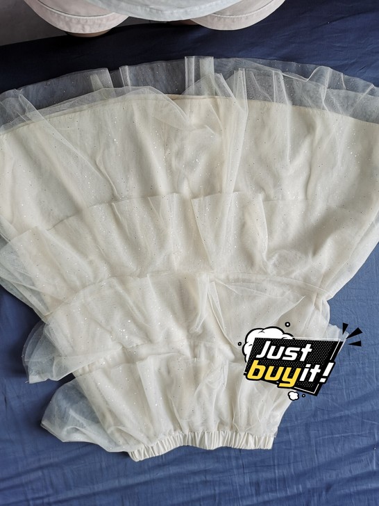 白色网纱裙，蛋糕裙