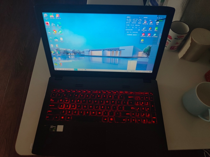 没啥文案，华硕飞行堡垒9.5新，1T机械硬...