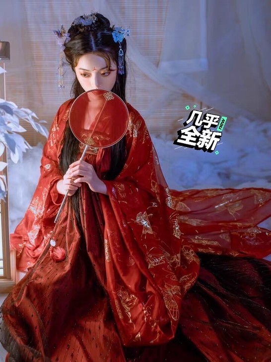 蝴蝶烫金大袖衫，几乎全新，跟买的衣服不搭，...