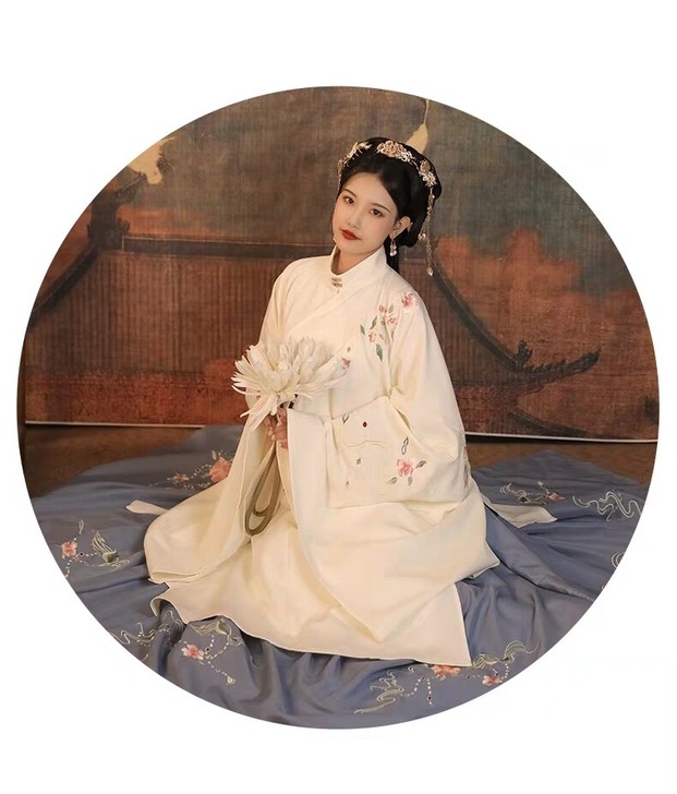 艺缕原创正品汉服女 牡丹记