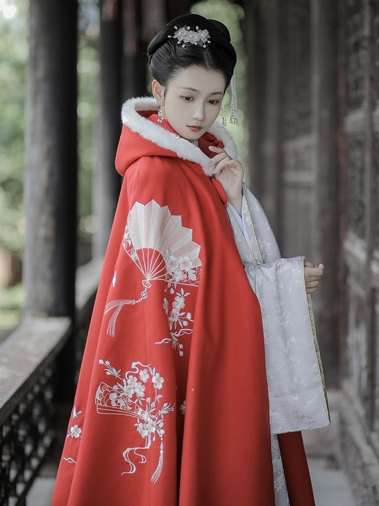 放一个汉服福袋