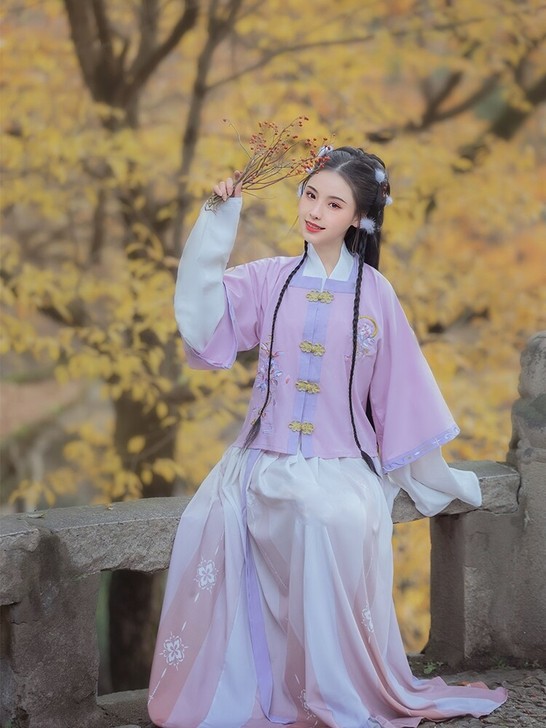 千韵岗静姝明制汉服，全套
