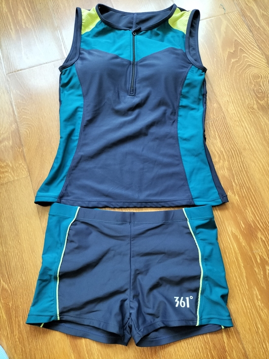 361度 游泳衣女士分体保守平角运动显瘦遮...