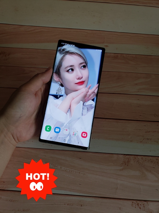 三星note10＋note10plus接近...