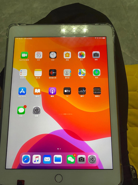 iPad mini2低价转让 原装 无...