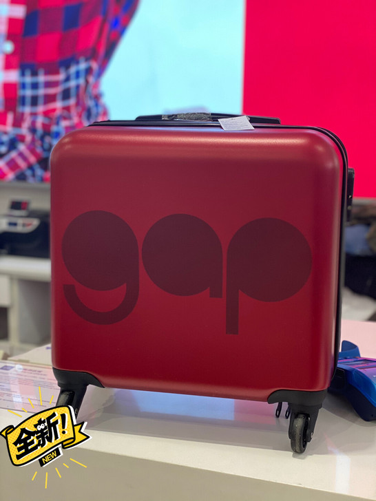 全新 2021款Gap红色拉杆行李箱