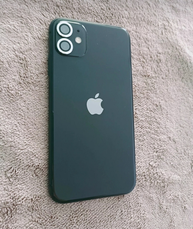 自用一手 iPhone 苹果11 黑色...