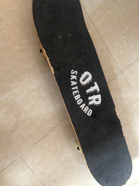 在网上看到别人玩挺帅 就买了 玩了几天就不...