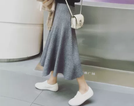 秋冬韩版女装百褶大摆裙 高腰针织半身裙a字...