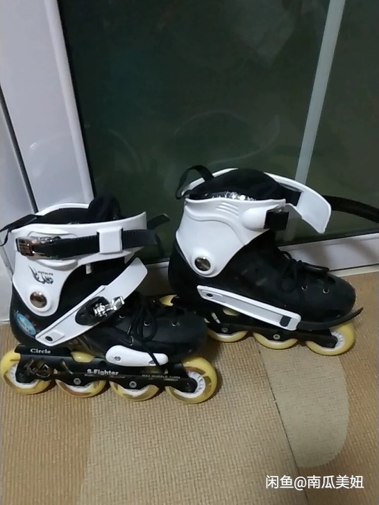 滑冰鞋 直排鞋 轮滑鞋  37尺码  8成新