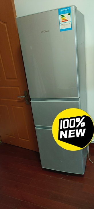 美的三门冰箱，正常使用中，效果好成色新转给...