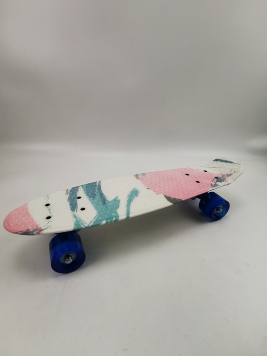 全新 22寸小鱼板刷街