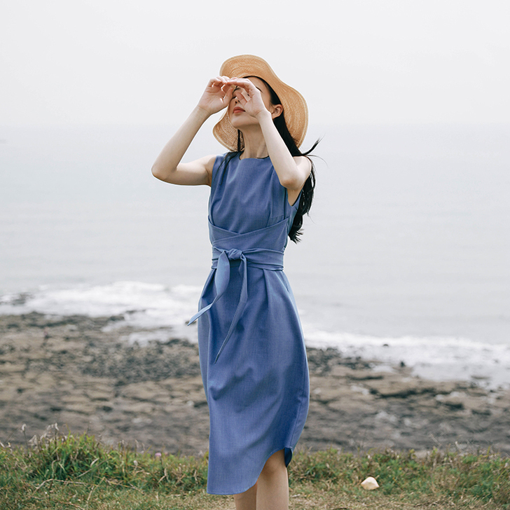 怀岛夏季冷淡风连衣裙女长款极简系带束腰无袖...