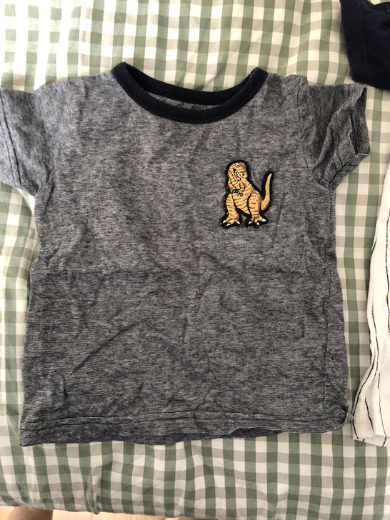 大品牌儿童服装,自家孩子大了这些衣服留给需...