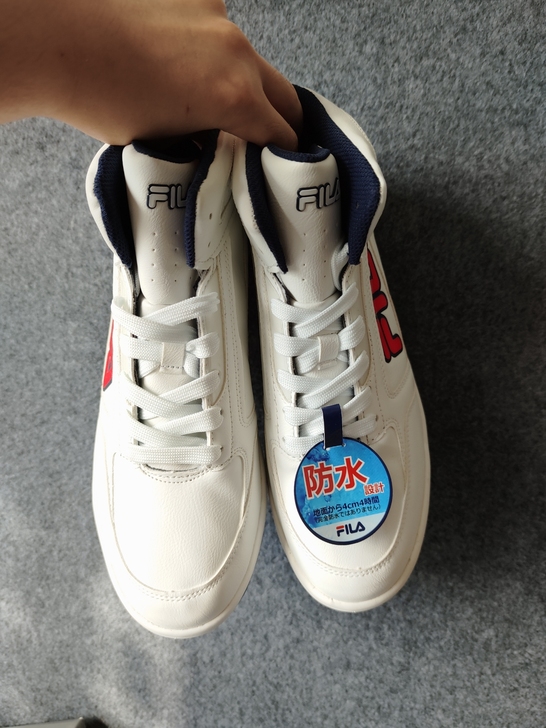 正品斐乐fila高帮潮流板鞋小白鞋42.5...