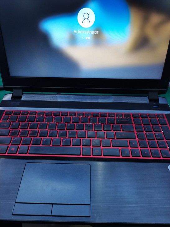 神州战神z7 i7 4710HQ 8g内存...