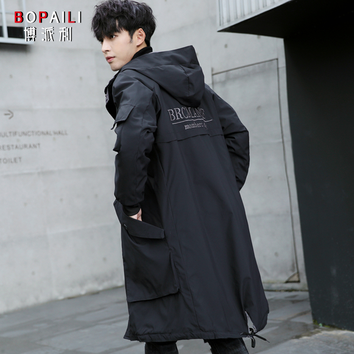 博派利 风衣新旧程度 ：全新。