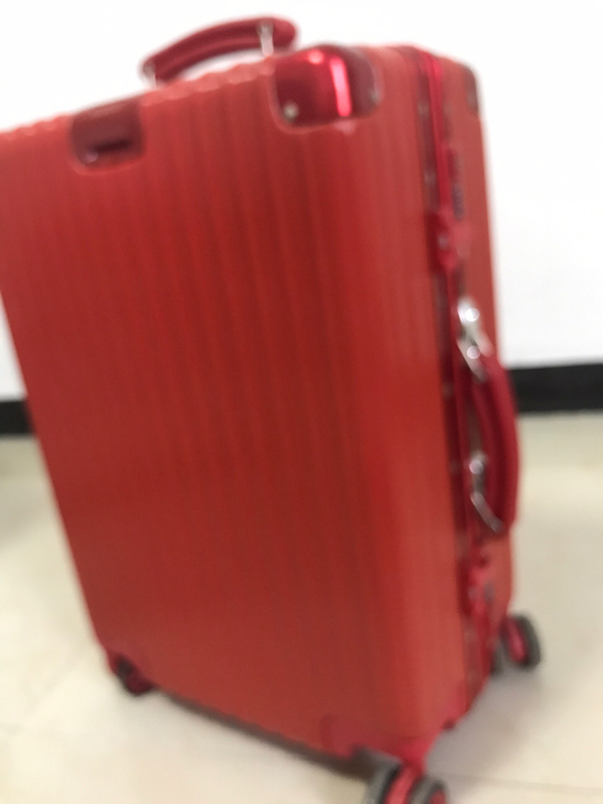 20寸登机密码箱  有保护套