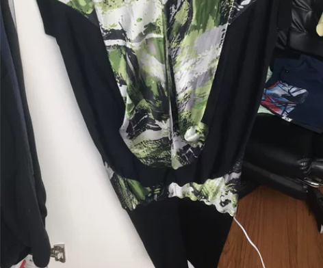 桑蚕丝修身连衣裙 感兴趣的话点“我想要”和...