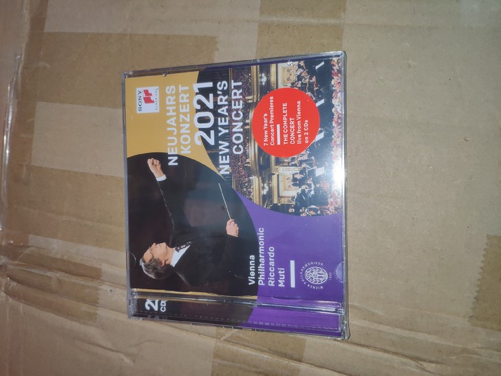 2021年维也纳新年音乐会 双CD碟 尼尔...