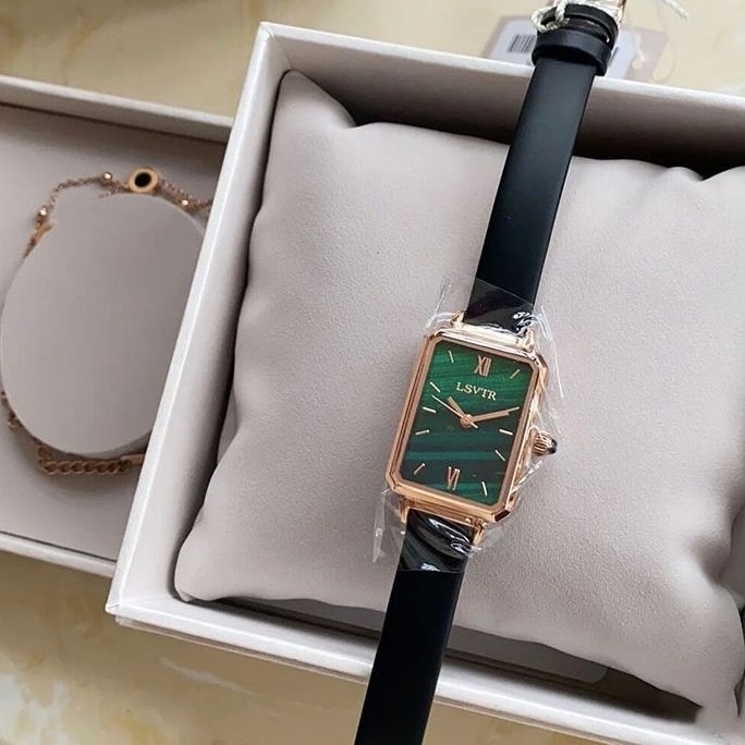 全新气质小绿表女士款学生小巧网红复古学院风...