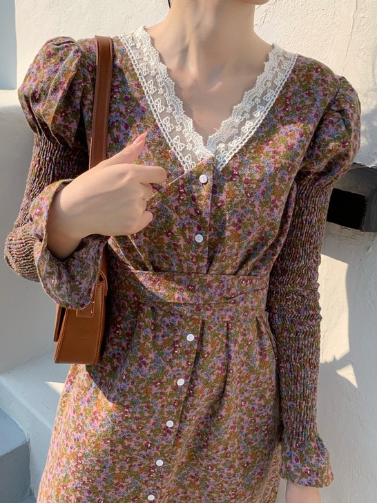 SYT蕾丝花边碎花连衣裙女春秋2021新款...