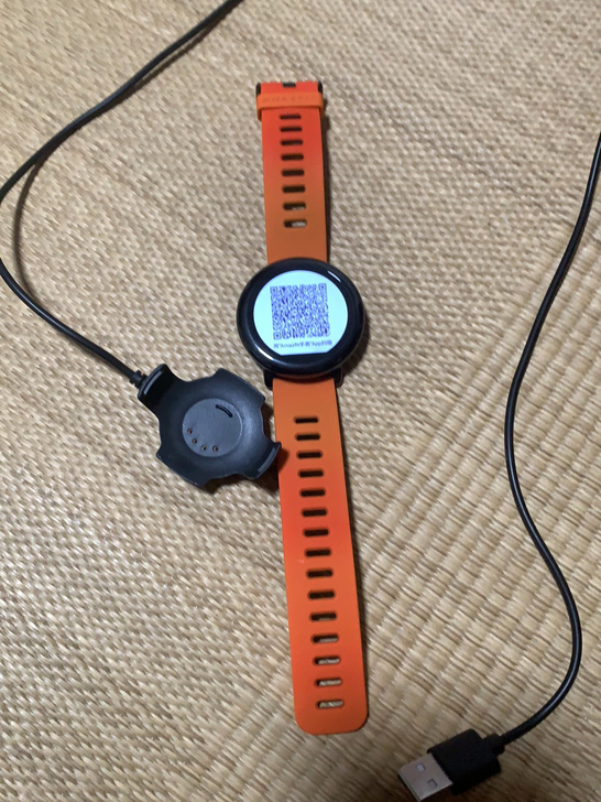 华米手表1代，自用款，表盘底部有一道轻微划...