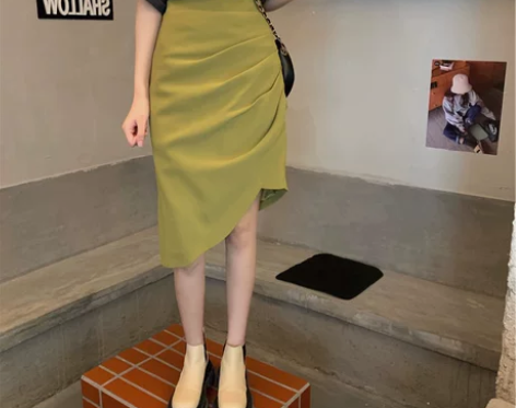 胖mm不规则半身裙女夏褶皱炸街中裙大码显瘦...