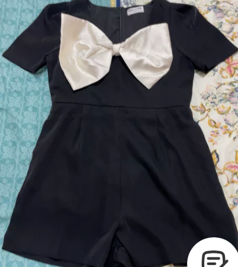 连衣裤，M码，全新一次没穿过 江浙沪包邮！...