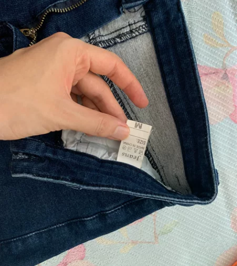 全新牛仔短裤 感兴趣的话点“我想要”和我私...