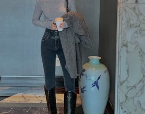 酒午港风复古2020秋冬新款高腰显瘦铅笔长...