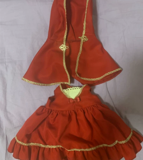 星黛露着替衣服 圣诞红色斗篷裙 全新