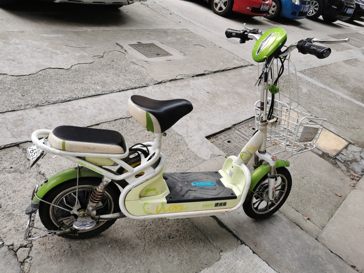 速派奇  2019年换的电瓶   海宁市区