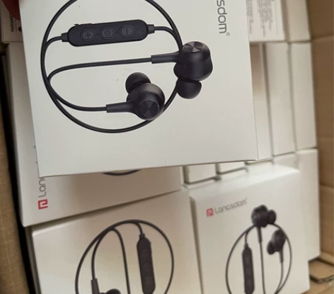 全新兰士顿 L17B蓝牙耳机两个 挂脖式运...