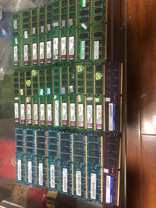 2G800内存便宜处理金士顿2G-800