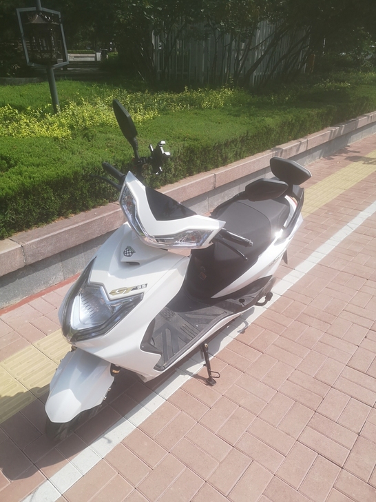 绿源电动车:准新车，新车价格4800元