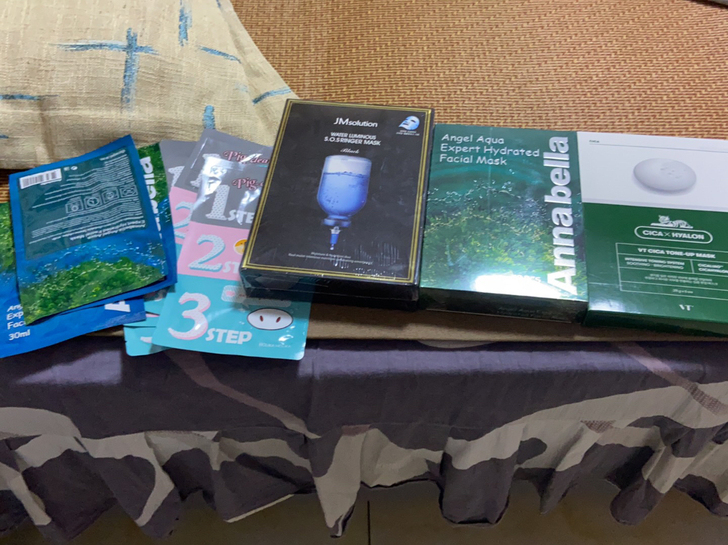 正品面膜，实体店购买看图，全新未拆，因为怀...