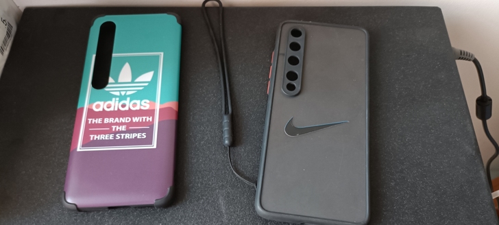 #小米10手机壳全新 2个包邮30元