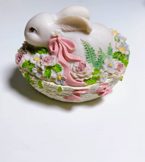 兔子树脂花篮首饰盒 感兴趣的话点“我想要”...