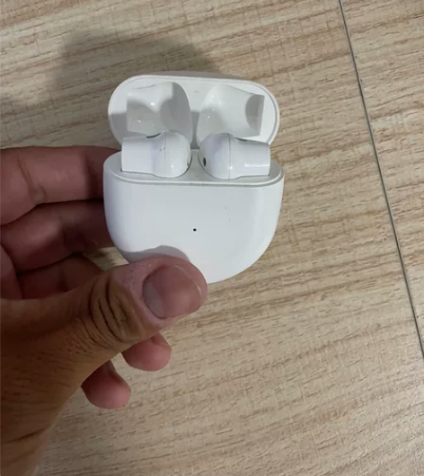 一加蓝牙耳机 没怎么用 感兴趣的话点“我想...