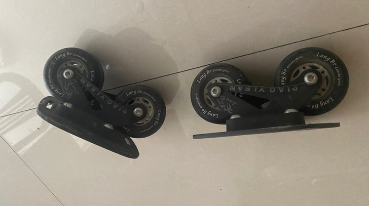 漂移板以前买的觉得新奇好玩高估自己了当时1...